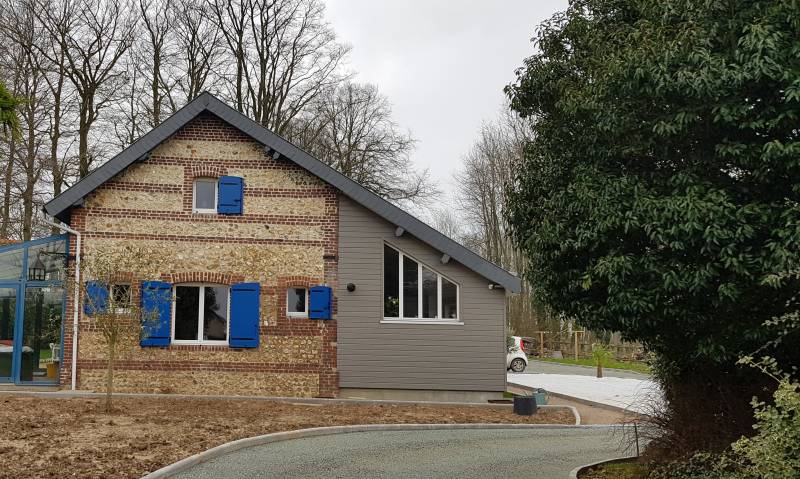 Artisan menuisier situé à Fécamp pour la réalisation d'une extension bois sur Criquetot L'Esneval