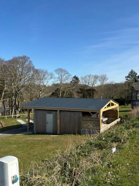 Menuisier charpentier spécialisé dans la fabrication d'abri en bois à YPORT 76